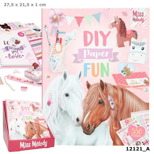 Miss Melody paper fun bog