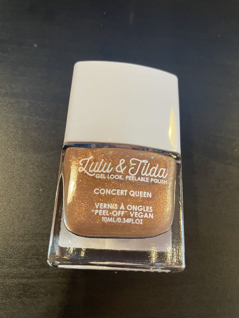 Peel off neglelak Concert Queen