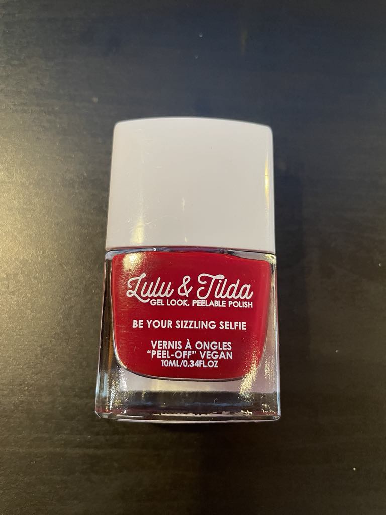 Peel off neglelak Be your sizzling selfie