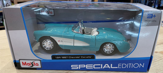 Maisto Chevrolet Corvette 1957 Turquoise 1:24.