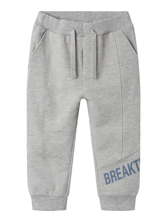 Name It joggingbuks m/tekst benet grå 122 cm