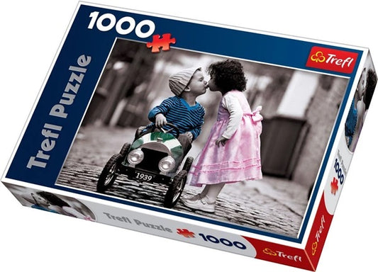 Trefl Puslespil - First Kiss - 1000 brikker